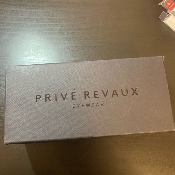 Prive Revaux sunglasses - Picture 1 of 3